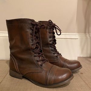 Steve Madden Brown Troopa Boots